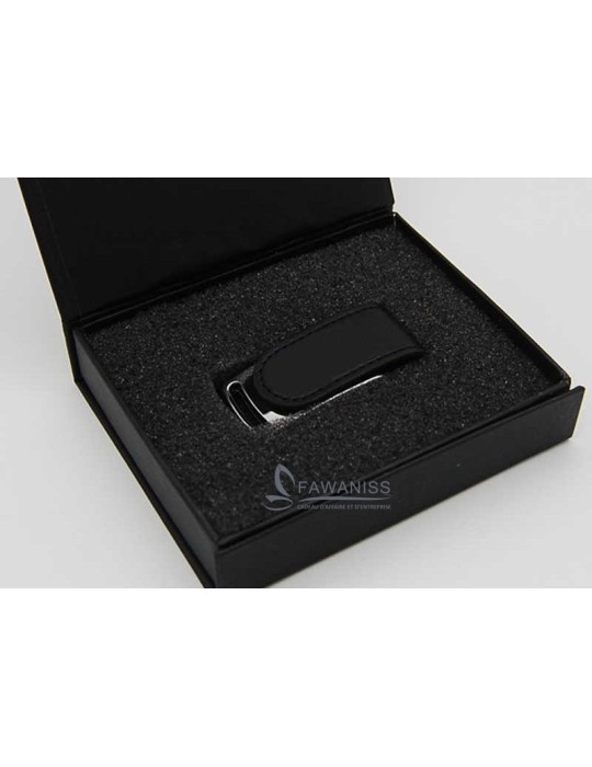 clé USB en cuir et Métal personnalisée au Laser - FAWANISS.tn